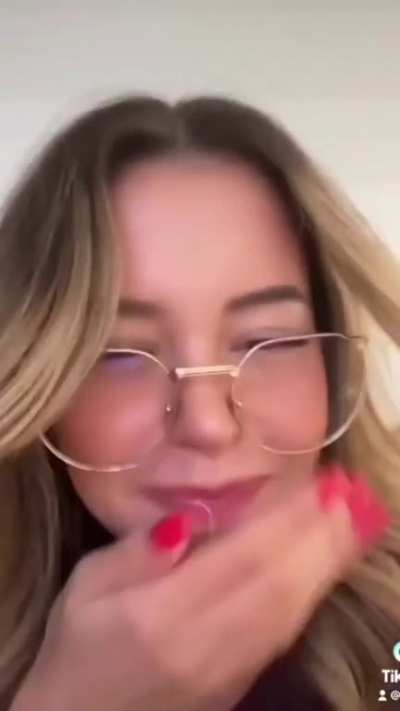🤤
