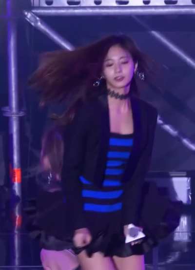 TWICE - Tzuyu