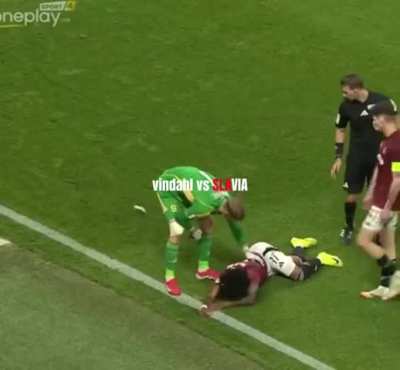 tenhle v&yacute;kon v derby se jen tak nezapomene (z m&eacute;ho TT)