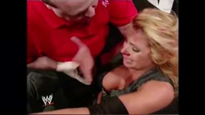 Trish Stratus breaks her nose