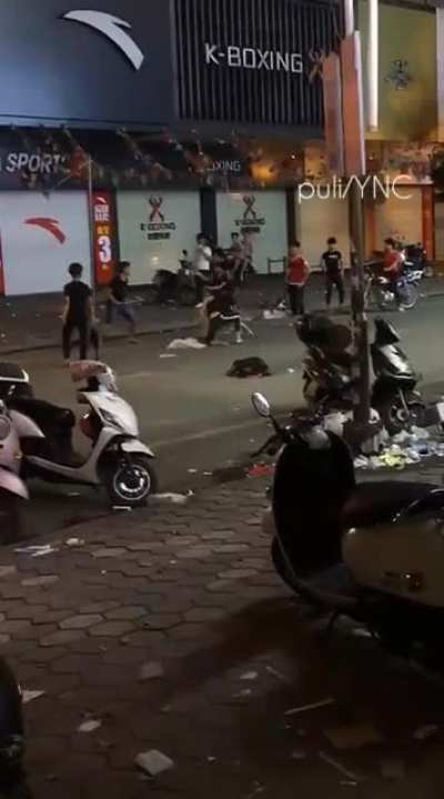 Machete fight ends badly