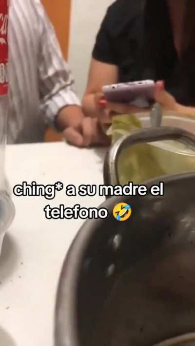 &iquest;Porqu&eacute; no lo desbloqueo? / &iquest;Porqu&eacute; las mujeres siempre hechan en cara cuando ellas compran algo?
