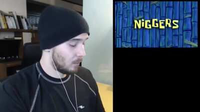 Rip charmx, he was my favorite reaction tuber i want to show you guys my favorite clip of him