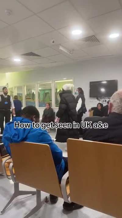 UK Tiktokker fakes seizure in emergency department 