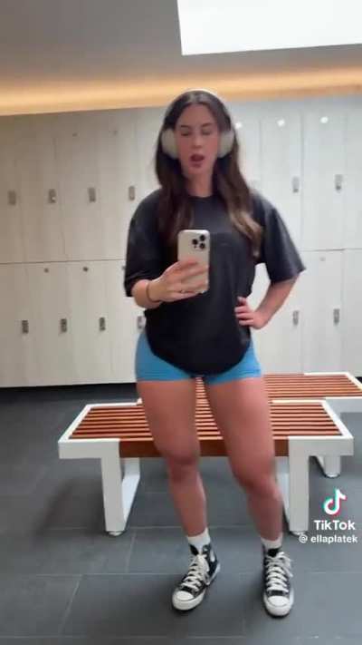 Ella platek