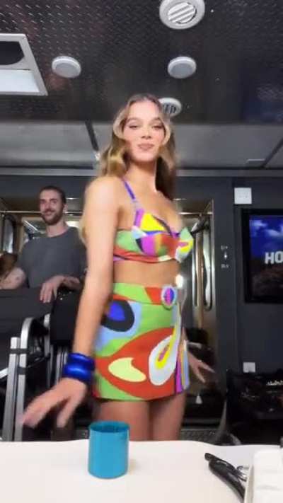 Hailee Steinfeld