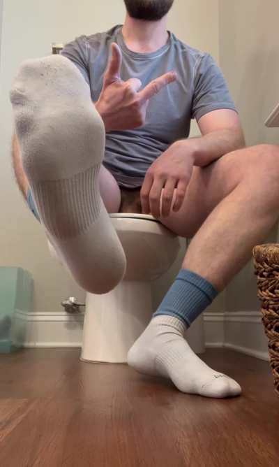 Obey. (29)