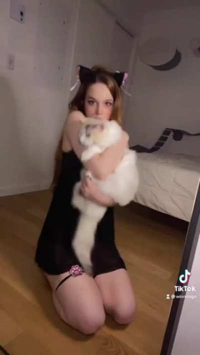 Cat girl😈