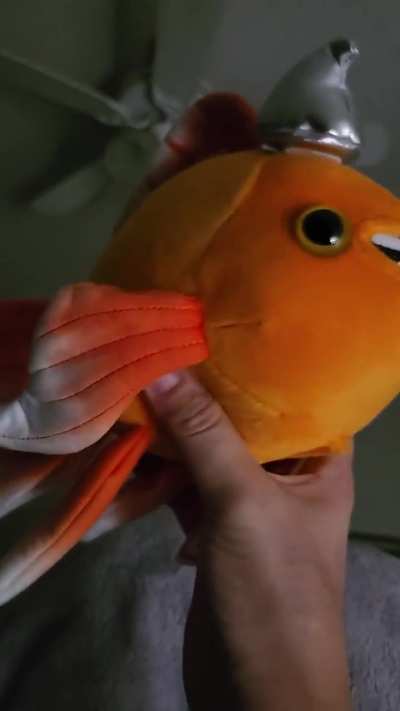 Hecklefish Plushie