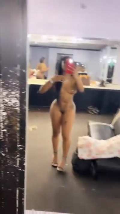 🍑💫
