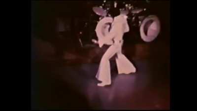 Elvis getting his groove on while performing 'If you talk in your sleep', Las Vegas, 1974