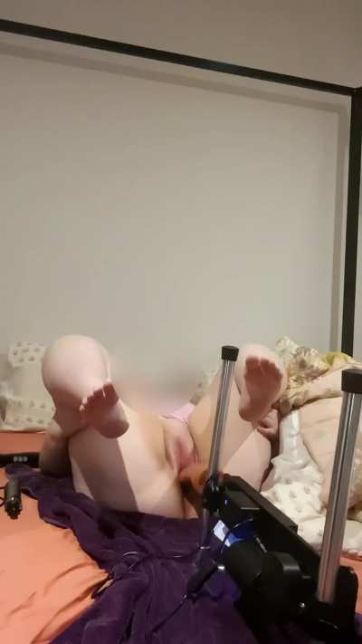 My beautiful pussy getting machine fucked (part two)