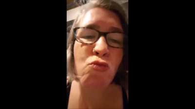 what yell think, an i don't know her name