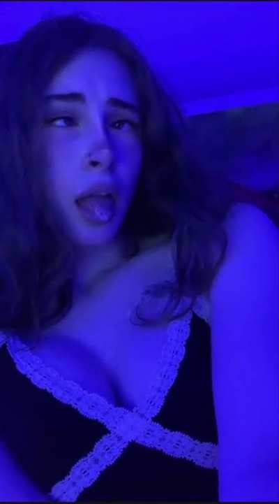 Ahegao 👅❤️ Leave ❤️ if you&rsquo;r jerking off