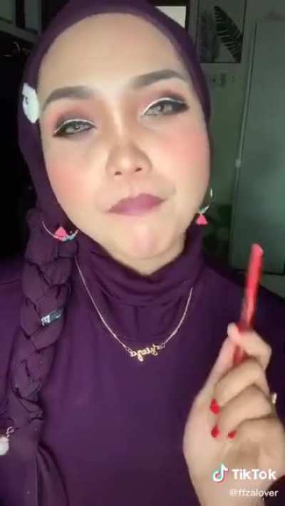 Interesting Girl