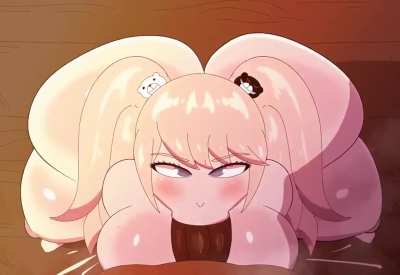Junko on her knees sucking dick (musi_cassie)