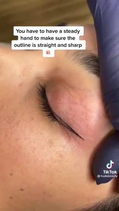 Asfgfaadfs imagine if this goes wrong and also having an eyeliner permanently&hellip;