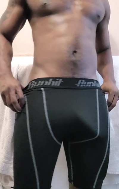 Who is up for some post Thanksgiving bbc stuffing? 