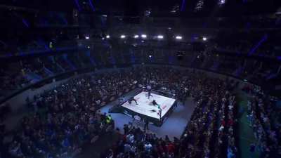 Dominik retains the AAA Mega Championship!