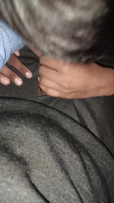 😜