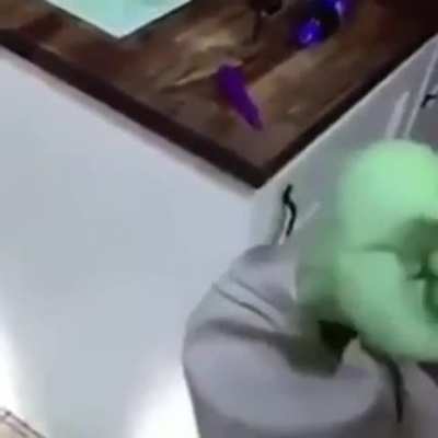 no es nada no te va a abanear tranqui