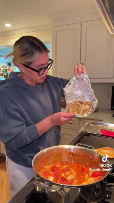 Tess Sinatro&rsquo;s Sinfully Simple Tomato soup and Grilled Cheese