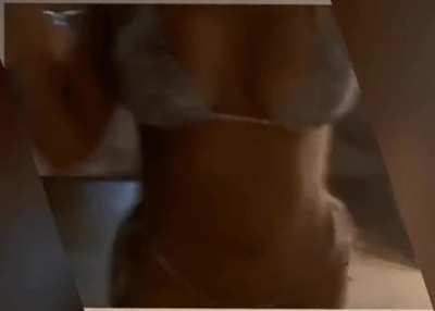 Milf Kylie Jenner
