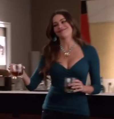 From &lsquo;Modern Family&rsquo; Season 3 Episode 18 (2012)