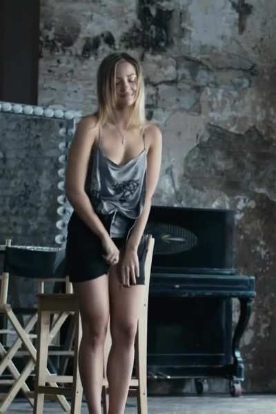 Svetlana Limper in The Method S01E13