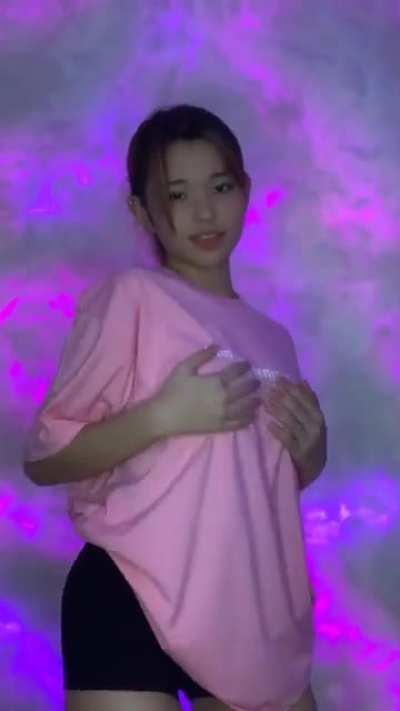 😈