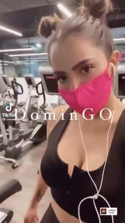 😲