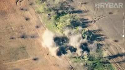 RU pov: AFU shelled by 38th Guards artillery and mortars in Kherson-Nikolaev region (Rybar)
