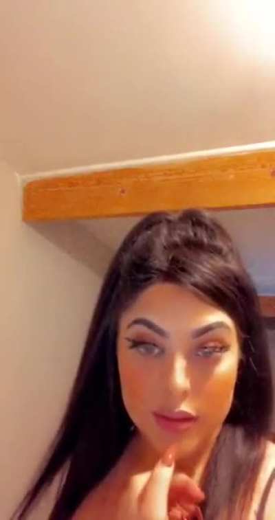 Qui a le mym ou des sextapes ou nudes de jesslasexy svp ?