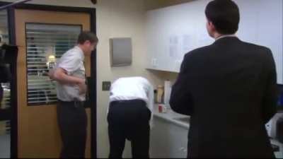 Zach Woods breaking Rainn Wilson and John Krasinski is an all-time great blooper