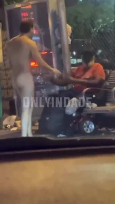 Guy at gym starts to go OFF, gets arrested after fighting everybody