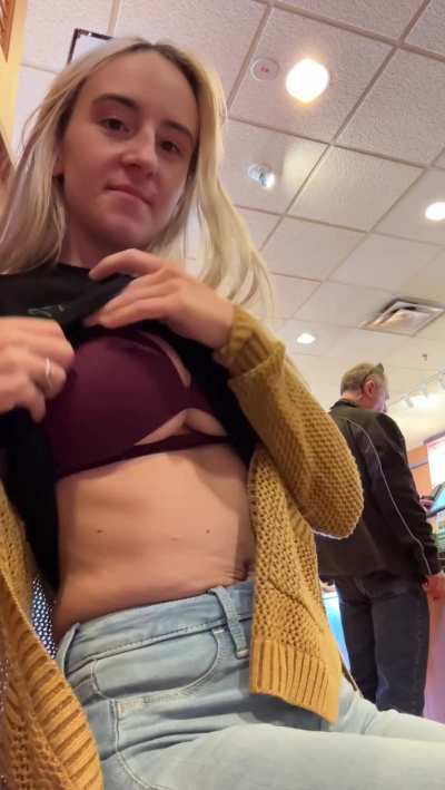Sorry I couldn’t hold it in 😜 [gif]