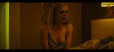 Elle Fanning almost plot reveal in (Galveston 2018)