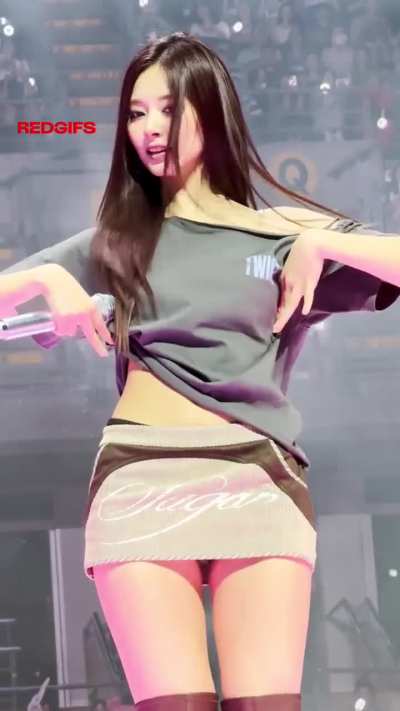 Tzuyu twice