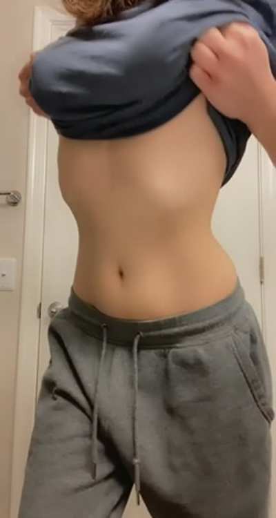 Titty drop 🤩