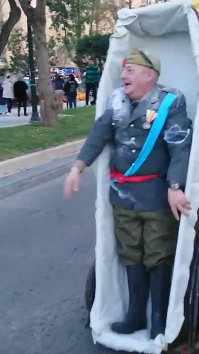 Espa&ntilde;a 😅