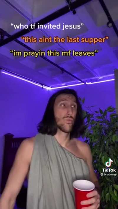 2 mil likes btw