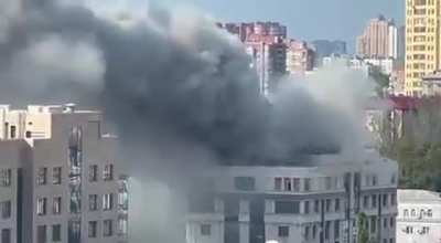 By the looks of it, a serious explosion in the administration building of the occupiers in Donetsk. Waiting for more info. ( 