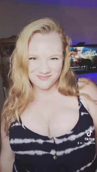 _lauraleslie 💦👅
