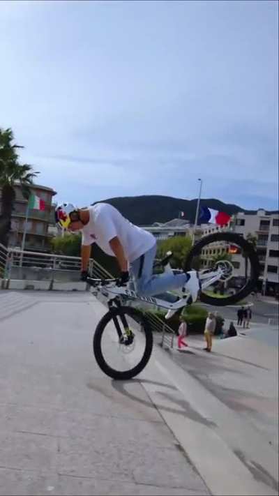 Cyclist Does Backwards Front Wheel Catwalk Down Stairs