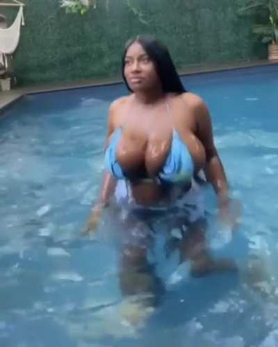 Yani The Body (@yani.the.body)