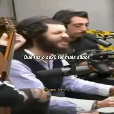 P O &Eacute; T I C O