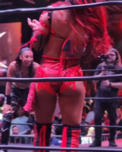 Mercedes Mon&eacute;