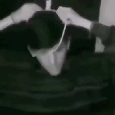 Que
