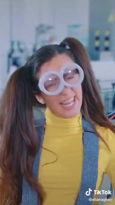 😬