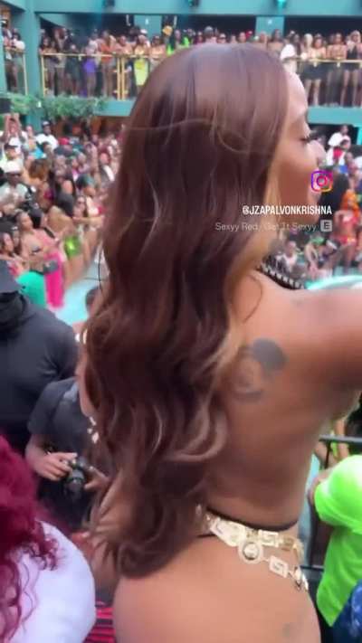🍑 shaking